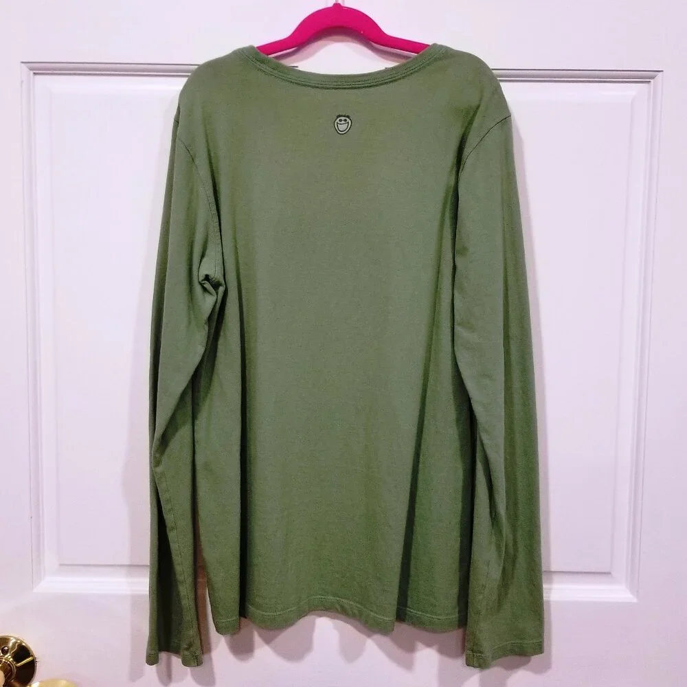 Ladies' Life is Good Christmas Tee, Size S, EUC - Picture 4 of 12